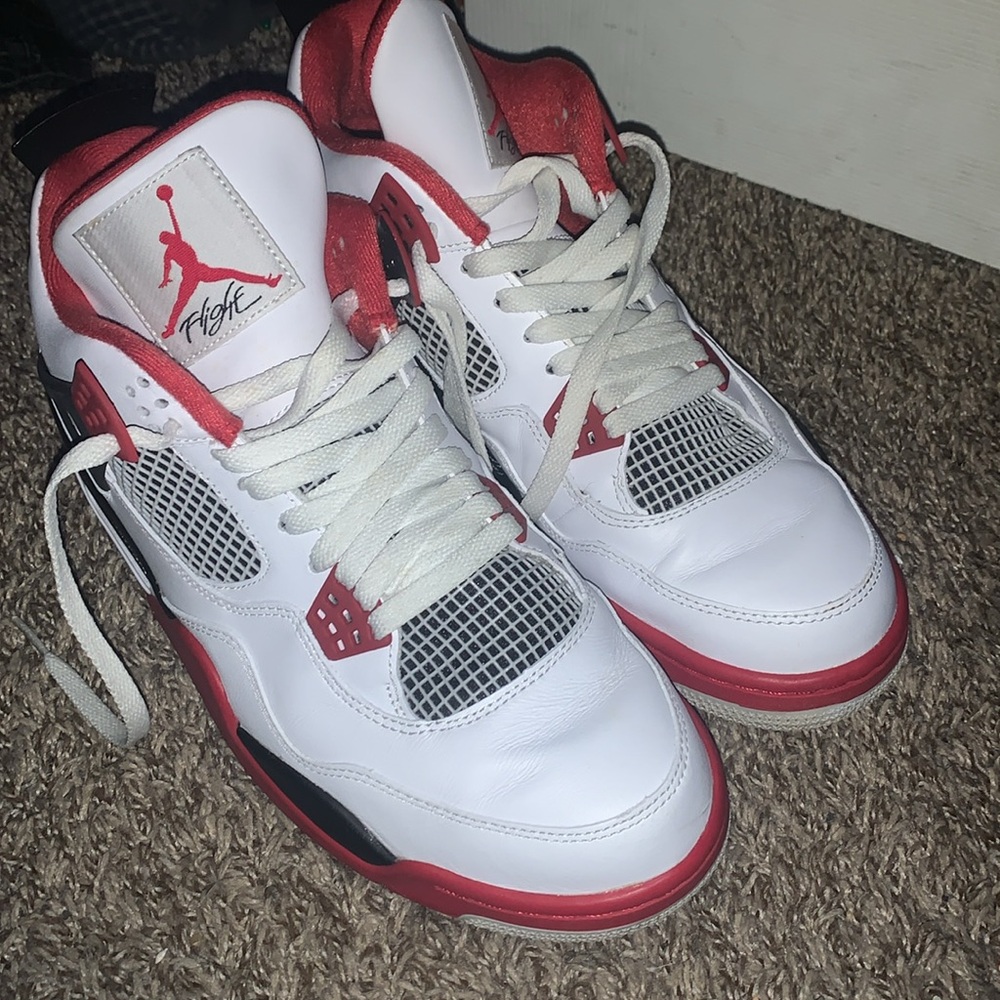 Air Jordan 4 Retro - Picture 4 of 5